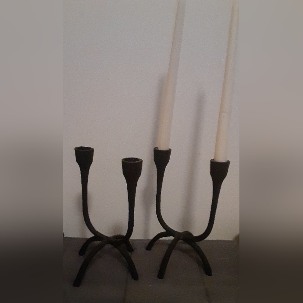 2 Candle holders